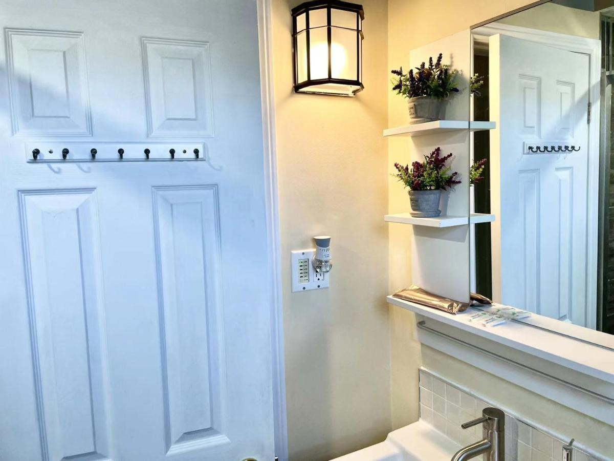 Perfect Home-Private Washrooms,Free Parking,High Speed Net Toronto Dış mekan fotoğraf