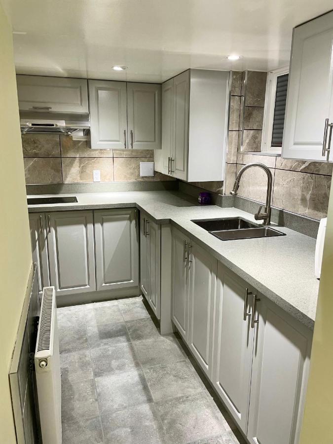 Perfect Home-Private Washrooms,Free Parking,High Speed Net Toronto Dış mekan fotoğraf